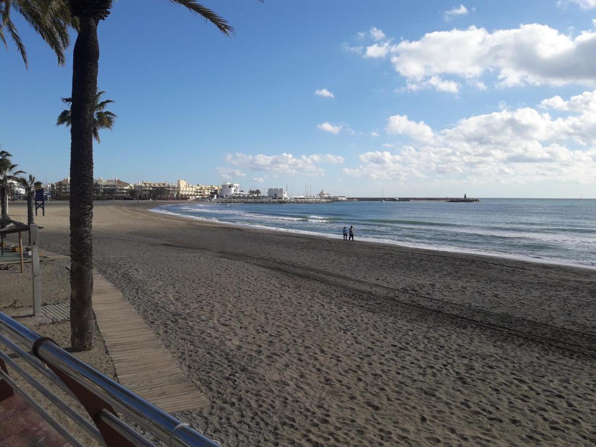 Malaga Downtown And Beach Apartment Bagian luar foto