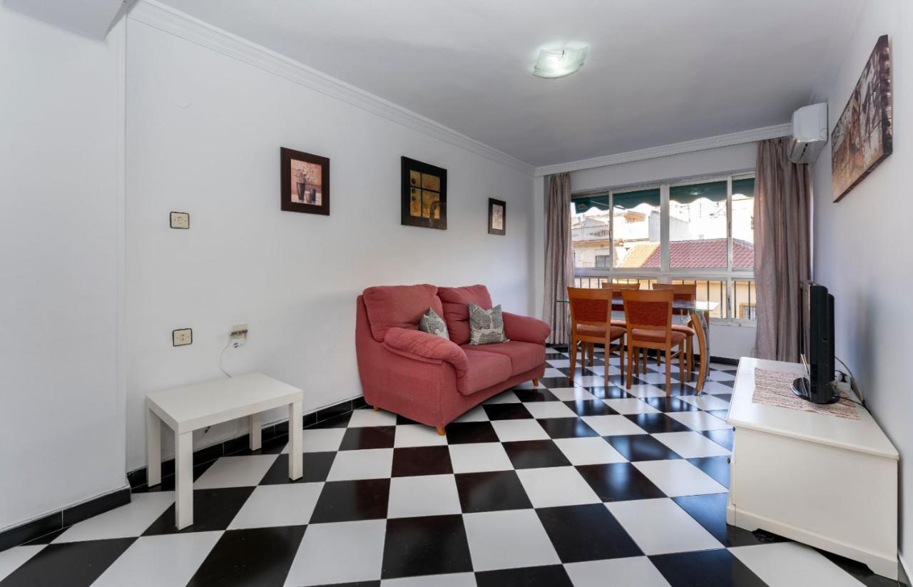 Malaga Downtown And Beach Apartment Bagian luar foto