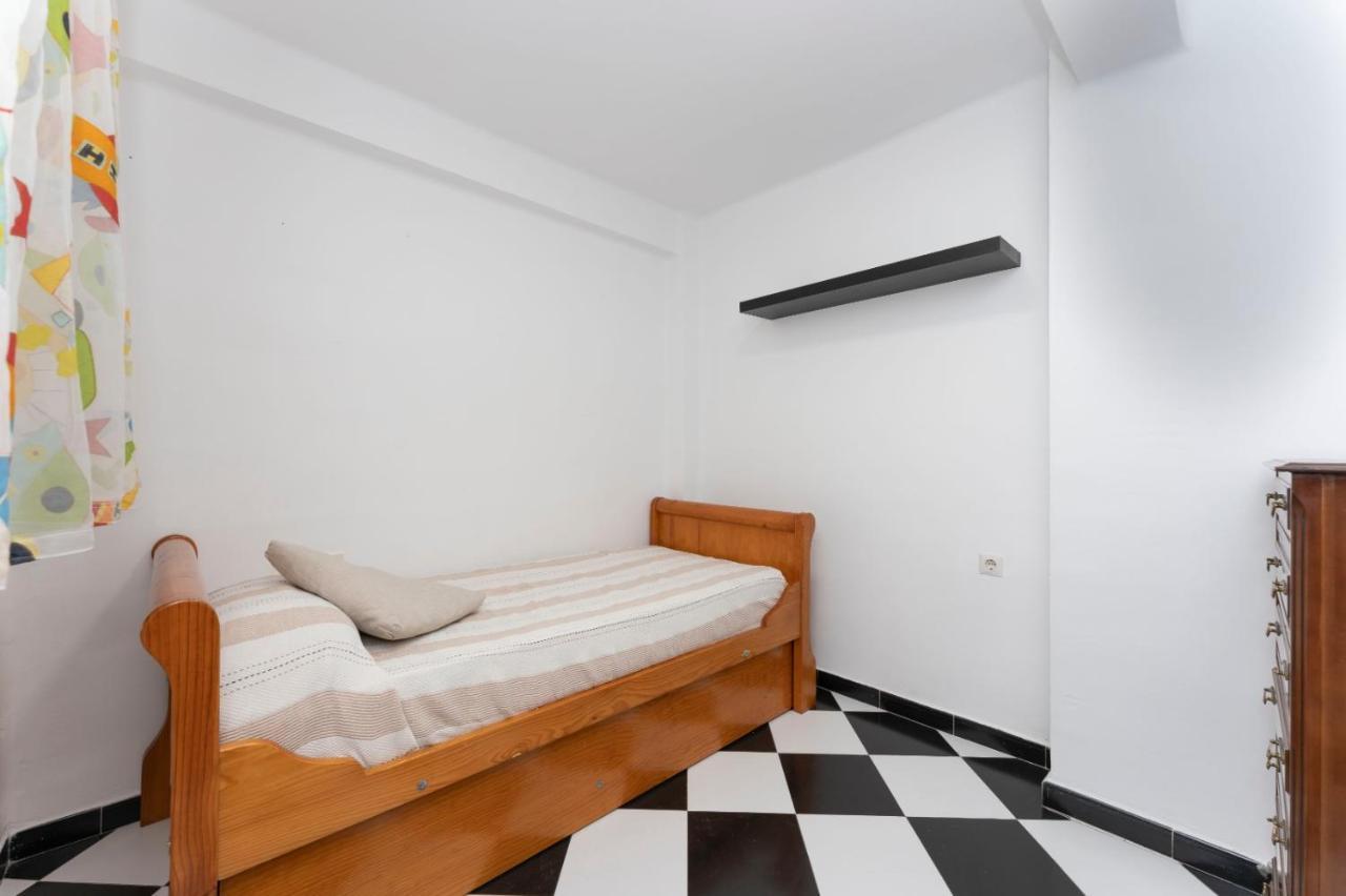 Malaga Downtown And Beach Apartment Bagian luar foto