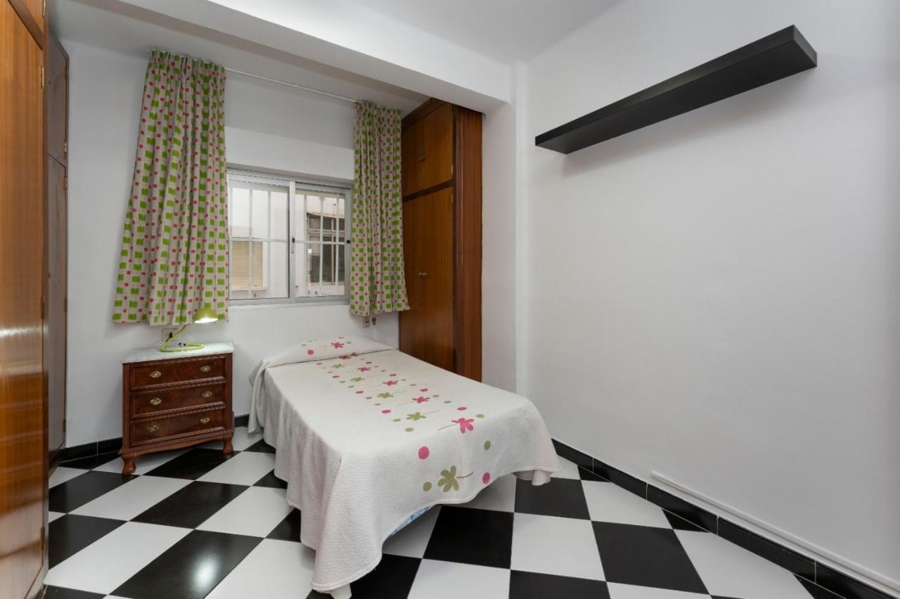 Malaga Downtown And Beach Apartment Bagian luar foto
